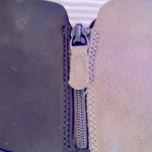 ⭐️CLARKS CLOUDSTEPPER Step Rise Up Leather Ankle Boots, Wm. Sz.10🌻 - Picture 13 of 15